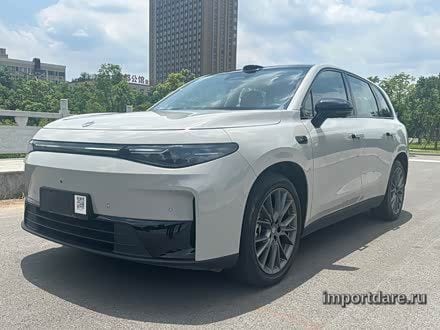 Leapmotor C10 сзади
