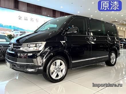 Volkswagen Multivan сзади