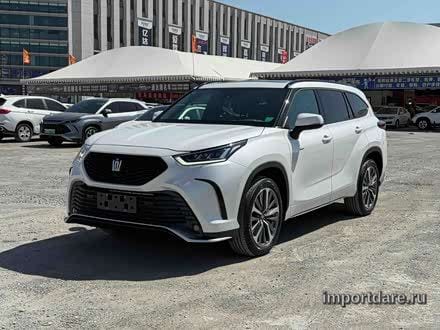 Toyota Crown Kluger 2024