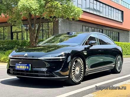 Aito Luxeed спереди