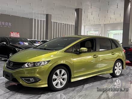 Honda Jade сзади