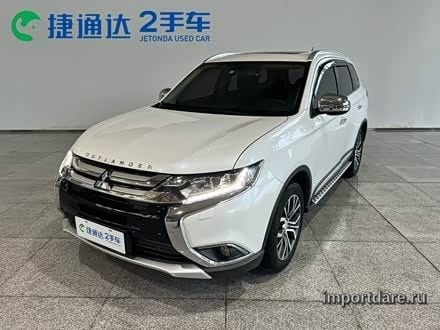 MITSUBISHI OUTLANDER 2016 — 113 000 км, Китай — под ключ — фото 1