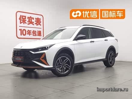 Dongfeng Yixuan спереди