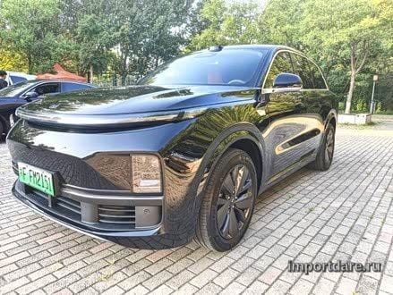 Li Auto L8 2025