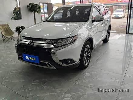 MITSUBISHI OUTLANDER 2019 — 70 000 км, Китай — под ключ — фото 1