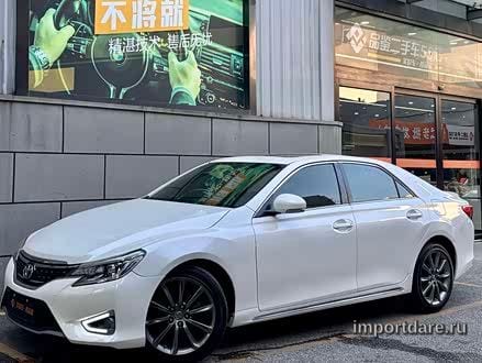 Toyota Reiz 2013