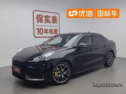Lynk & Co 03 интерьер
