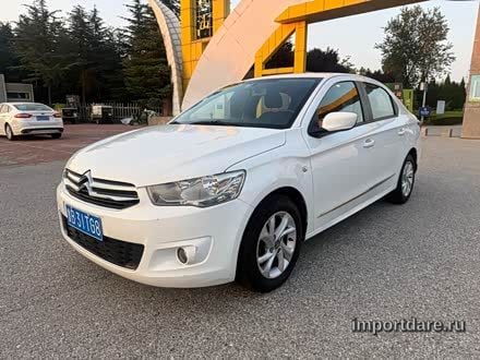 Citroen Elysee интерьер