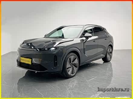Lynk & Co 08 Em-P интерьер