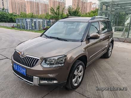 Skoda Yeti сзади
