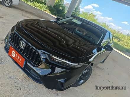 Honda Inspire спереди