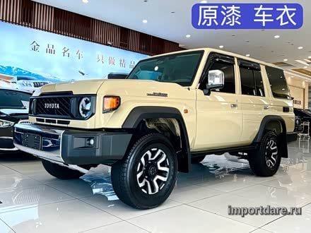 Toyota Land Cruiser сбоку