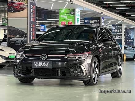 Volkswagen Golf Gti спереди