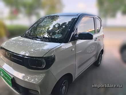 Wuling Hongguang Mini EV сбоку