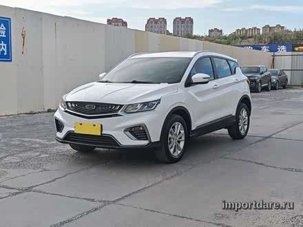 Geely Coolray интерьер