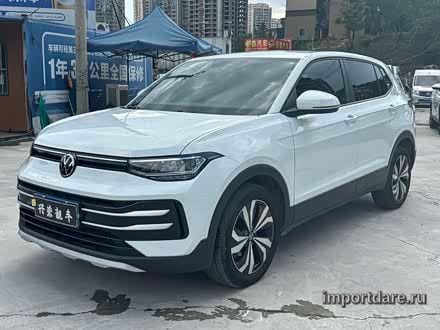 Volkswagen Tharu спереди