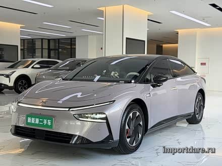Xpeng P7+ интерьер