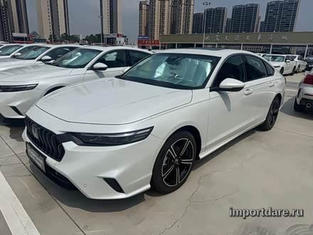 Honda Inspire сбоку
