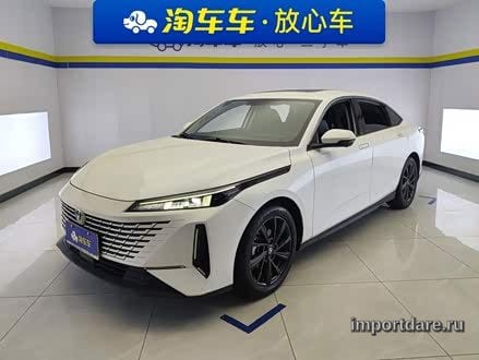 Changan Lamore сбоку