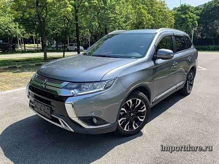 MITSUBISHI OUTLANDER 2019 — 56 000 км, Китай — под ключ — фото 1
