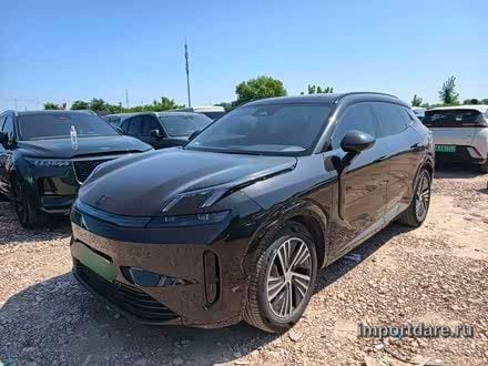 Lynk & Co 08 EM-P 2024
