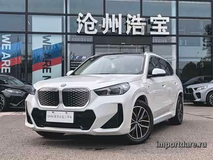 BMW iX 2025