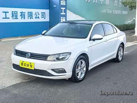 Volkswagen Lamando сзади