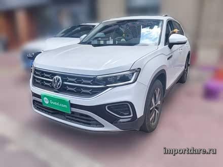 Volkswagen Tayron сбоку