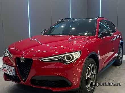 Alfa Romeo Stelvio спереди