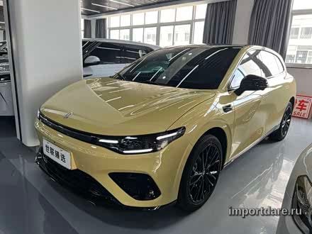 Leapmotor Lafa5 спереди