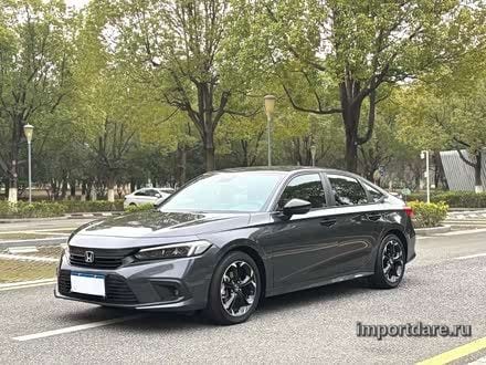 Honda Civic спереди