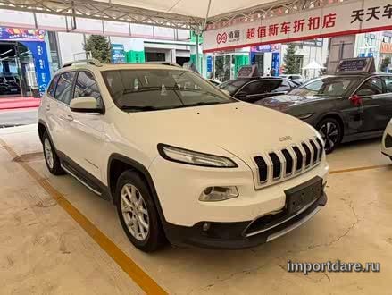 JEEP CHEROKEE 2017 — 166 000 км, Китай — под ключ — фото 1