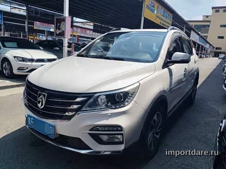 Baojun 560 спереди