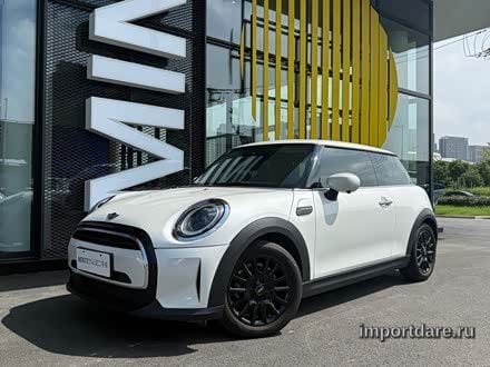 MINI ONE 2023
