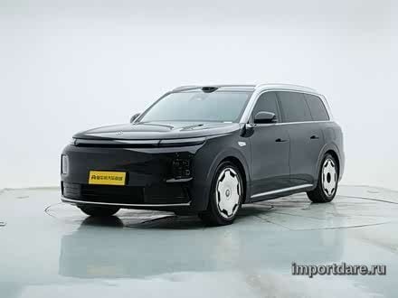 Leapmotor D19 спереди