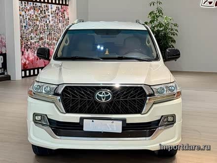 Toyota Land Cruiser LC200 2016