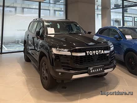 Toyota Land Cruiser LC300 2023
