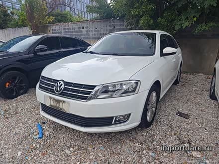 Volkswagen Gran Lavida сбоку