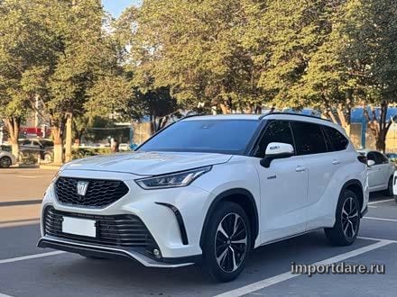 Toyota Crown Kluger 2024