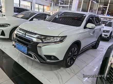 MITSUBISHI OUTLANDER 2019 — 111 000 км, Китай — под ключ — фото 1