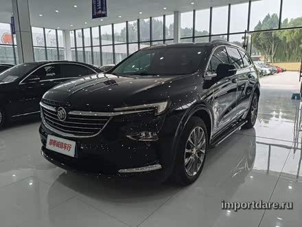 Buick Enclave спереди