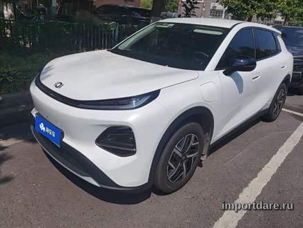Changan Qiyuan сбоку