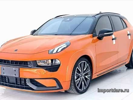 Lynk & Co 02 спереди