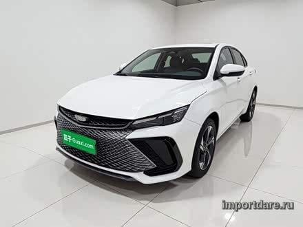 Geely Emgrand L Hip сзади