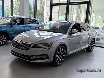 SKODA SUPERB 2024 — 21 000 км, Китай — под ключ — фото 1