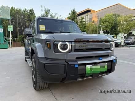 ICAR V27 спереди