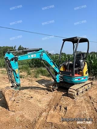 Kubota U-20-5 сзади