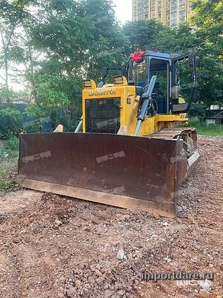 Shantui SD16 Standard сбоку