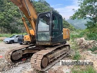 Hyundai R215-7C сбоку