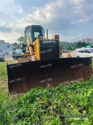 Shantui SD16 Standard спереди